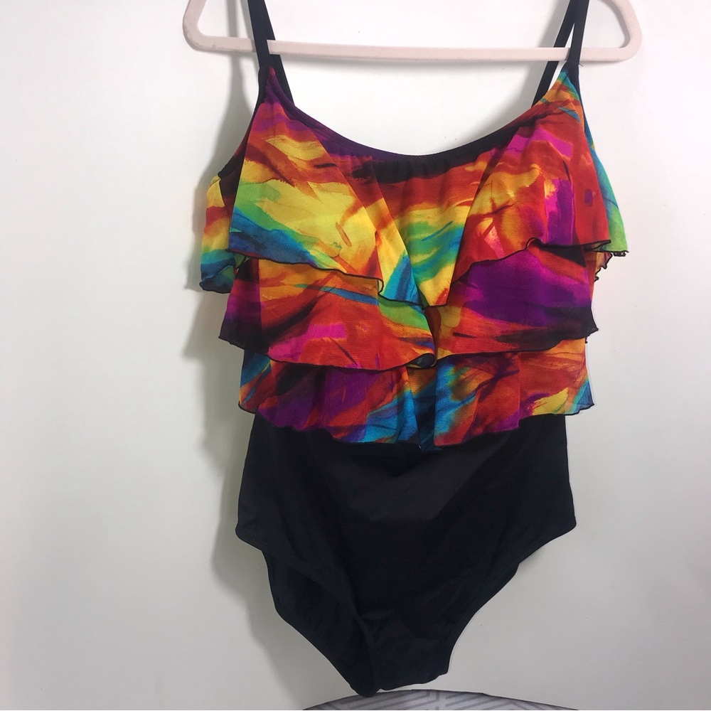 Inches Away Plus Size 22W One Piece Swimsuit Multicolor Ruffle Top & Black Body